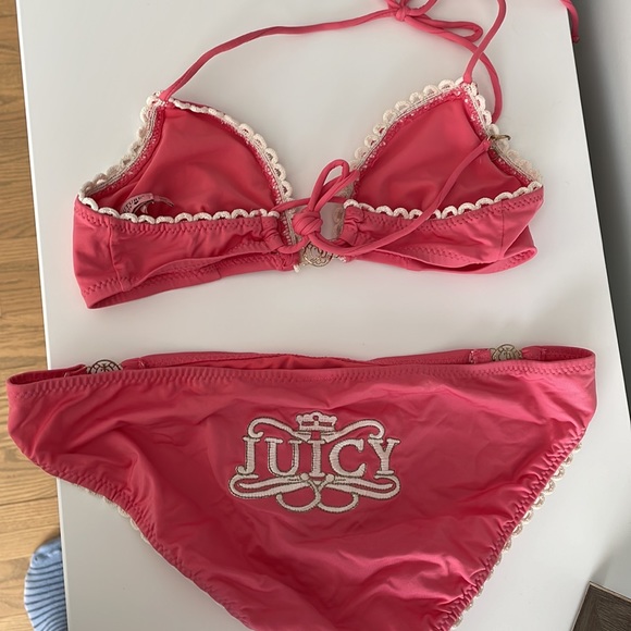 Juicy Couture beach royalty pink two piece with gold accents size medium - Picture 2 of 3
